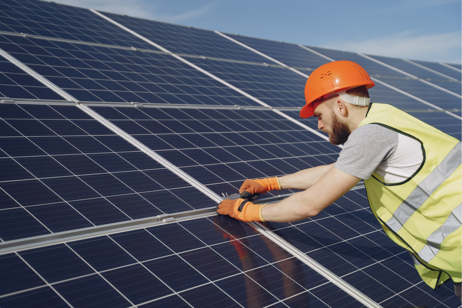 Prestige Metal Installateur Panneaux Photovoltaiques Tours Nergie Solaire 1